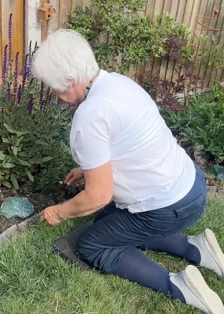 <h2>100,000+ Women Love Our Socks</h2>